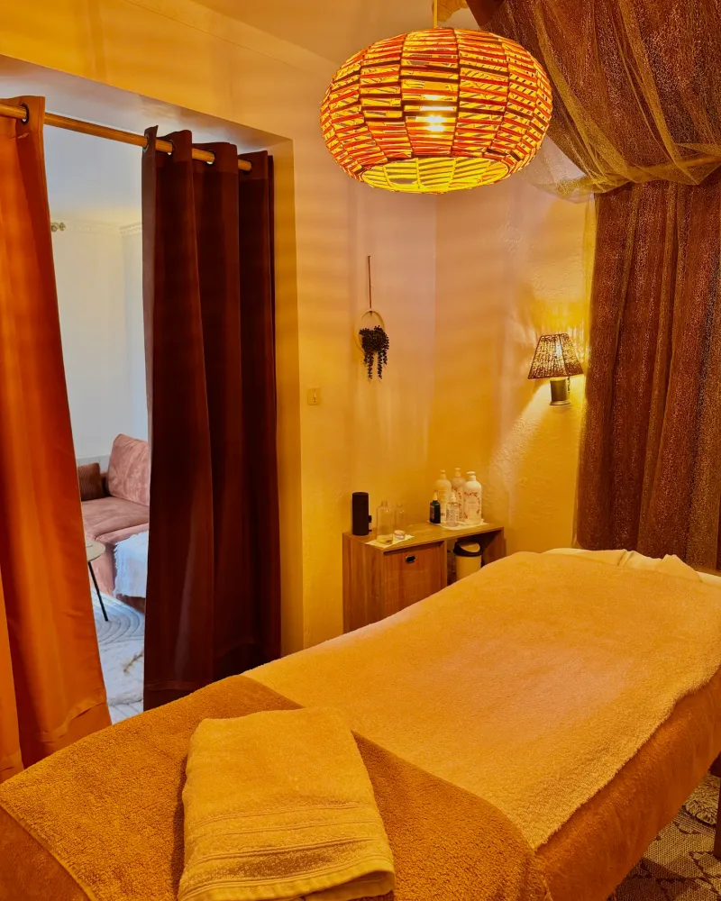 Cabinet de massage Un Temps pour Elle à Carcassonne - espace intime et calme réservé aux femmes